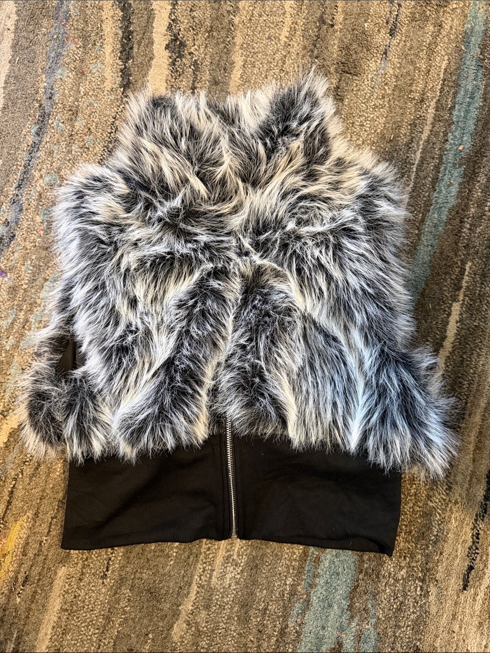 Faux Fur Black & White Women’s Vest NWOT